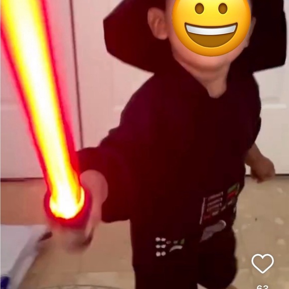 Toddler Darth Vader costume with upgraded cape - Picture 6 of 6